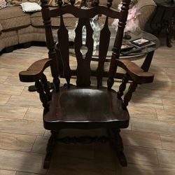 Antique Rocking Chair 