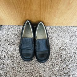 $3 Dólares Size 13 Niño