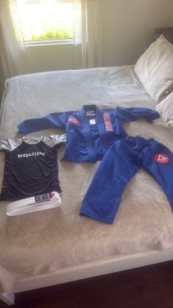Gracie Barra Y4 uniform