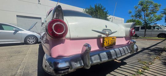 1956 Ford Fairlane – Pink & White – YOM Plates – Newer Engine – Classic Project