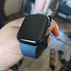 Apple Watch series 8