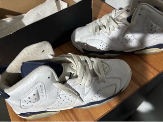 Nike Air Jordan Retro GS Size 7 Male