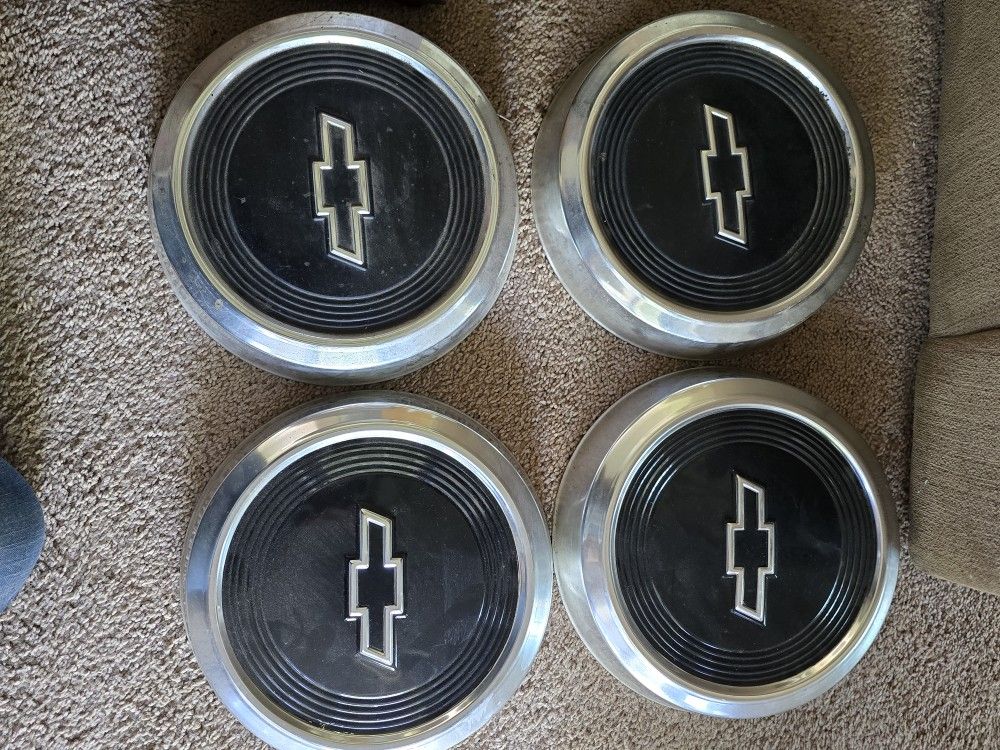 Chevy Hub Caps