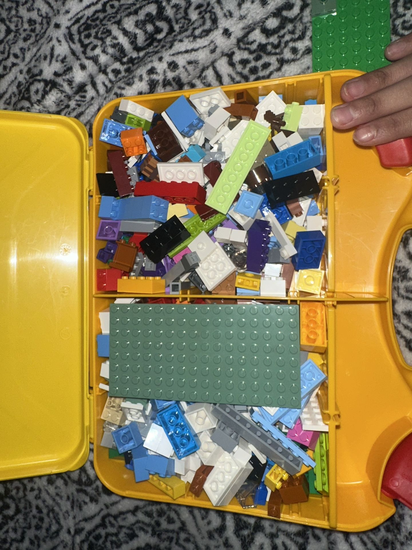 minecraft legos + a ton of regular legos MAKE OFFER