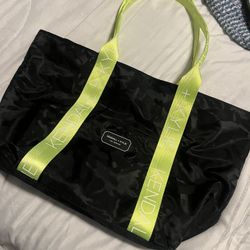 Kendall And Kylie Tote Bag