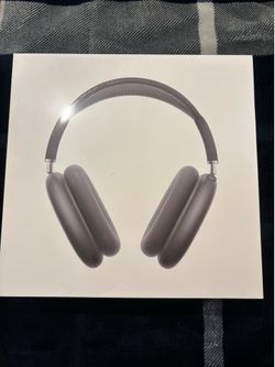 AirPod Max DESCRIPTION Midnight color USB-C port