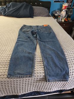 Levi 550 JEANS SIZE 40 32