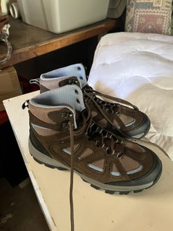 Hiking Boots Size 7.5