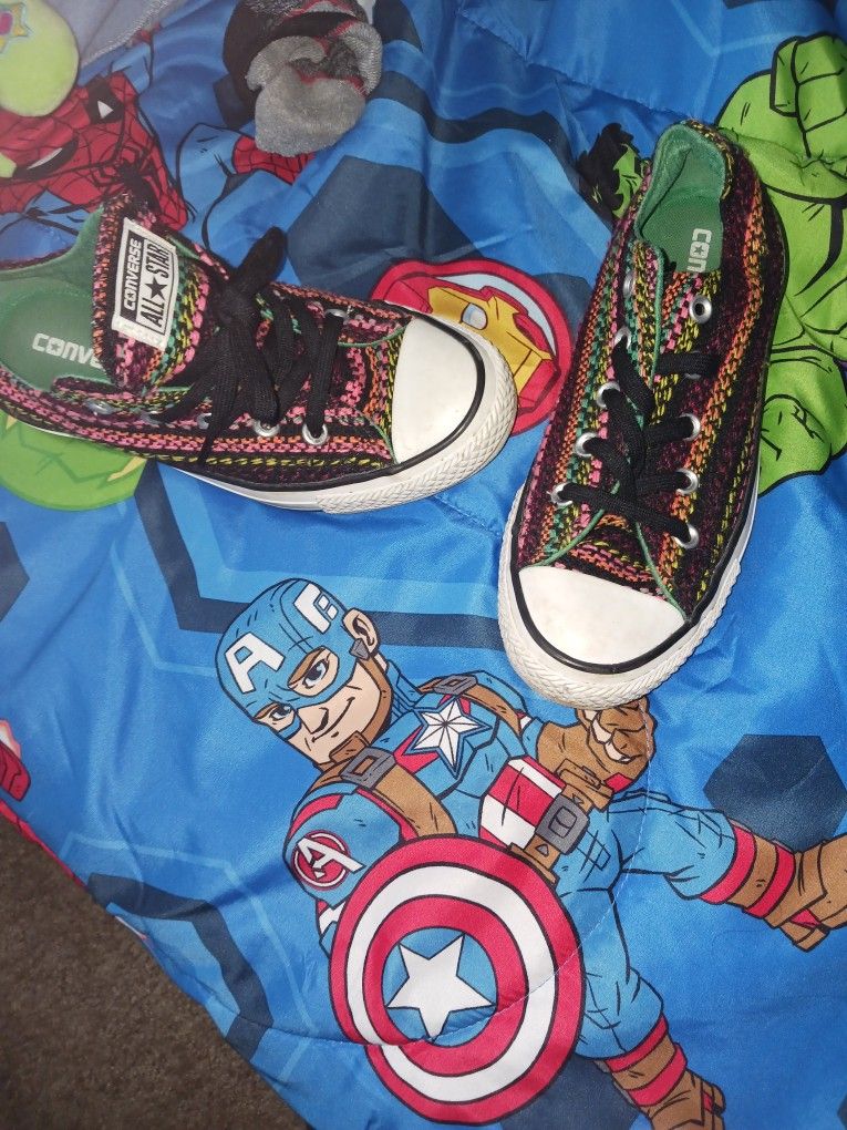 Colorful Stripe Converse Size 6