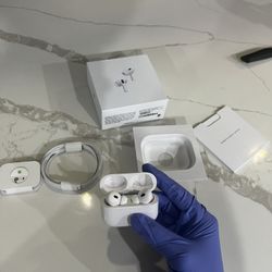 DISCOUNT!!! 110$ Apple AirPod Pro Gen 2