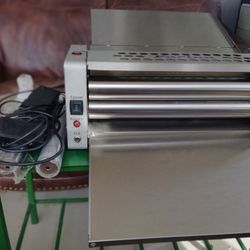 Professional Farina Dough Laminator, like new, lightly used.$900.00 