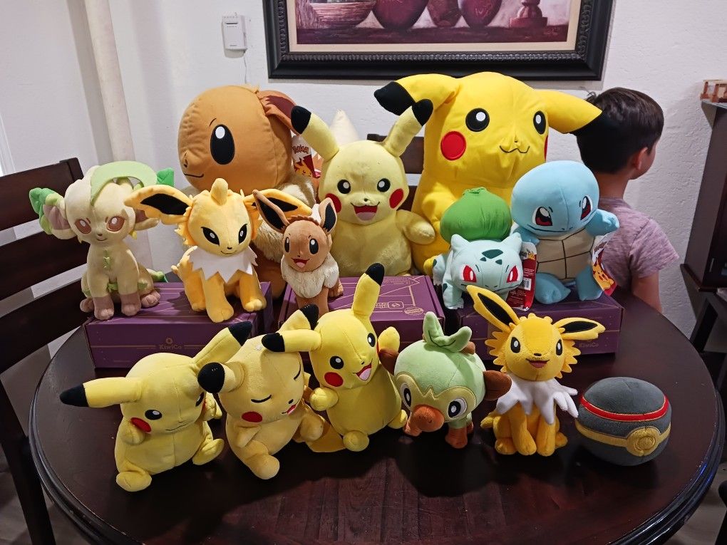 Pokémon plushies set. Good Condition.