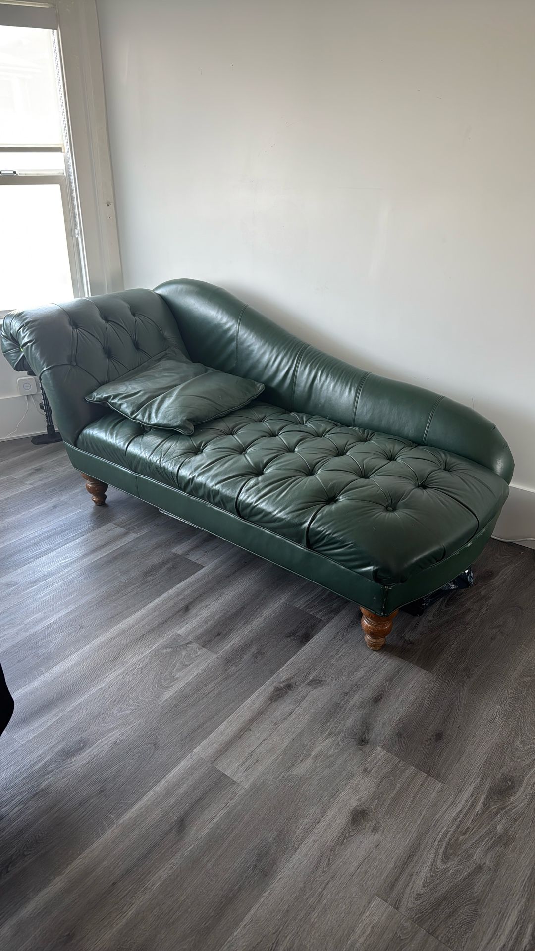 Chaise Lounge Chair