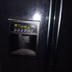 Refrigerator  LG