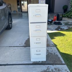 Hon 4 Drawer Filing Cabinet 