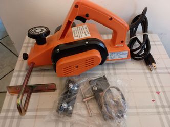 Chicago power tools  3,/4" electric planer   very good condition