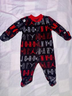 Jordan Baby Fleece Sleeper | Newborn | $4