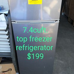 Avanti 7.4cuft Refrigerator In Stainless 