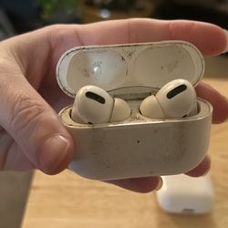 AirPods And AirPod Pros