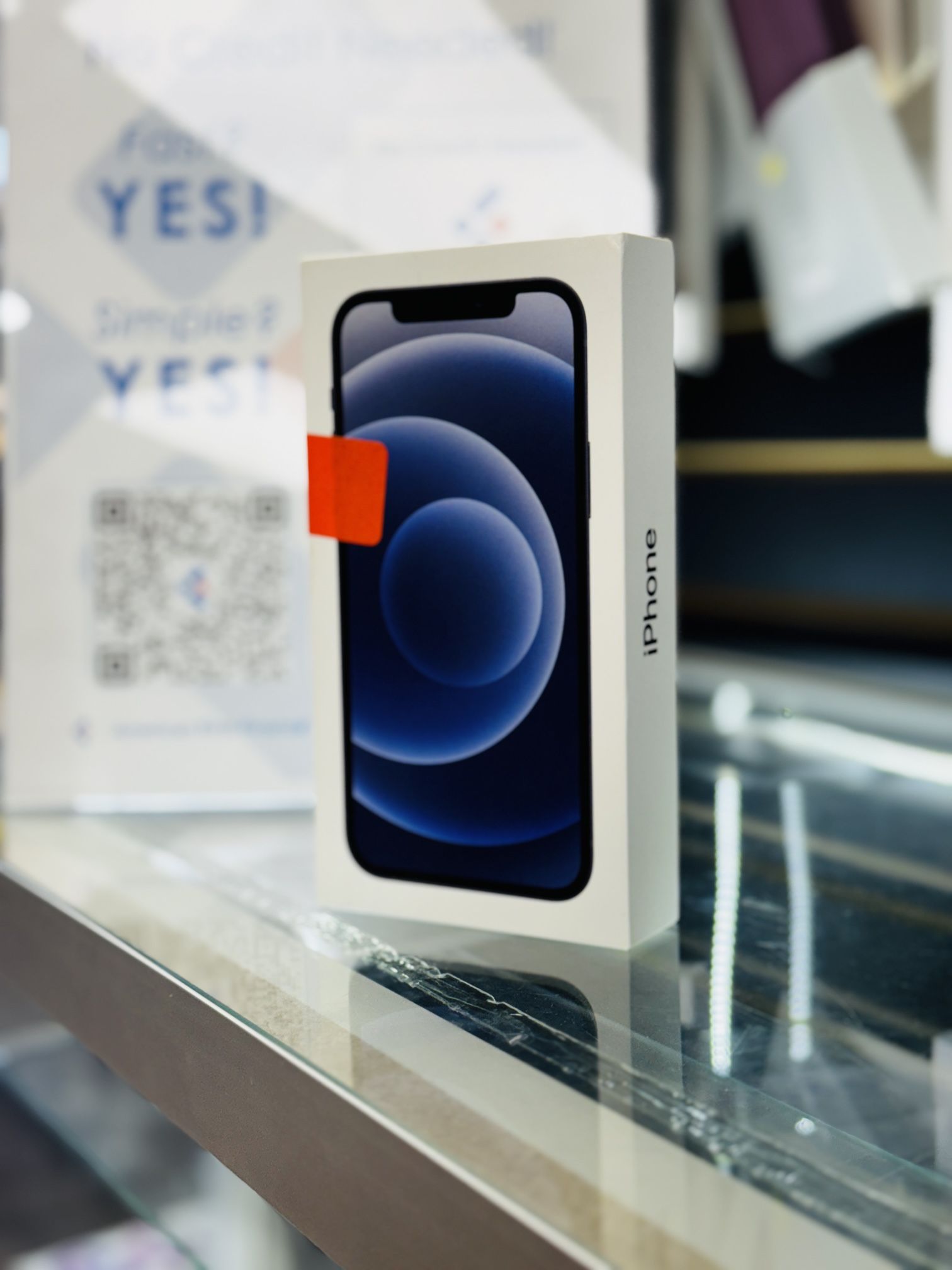 iPhone 12 (Factory Unlocked) 