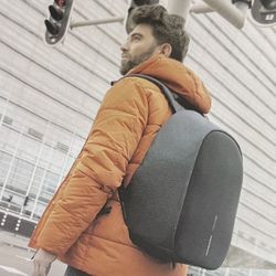 Bobby Pro, Antitheft Backpack