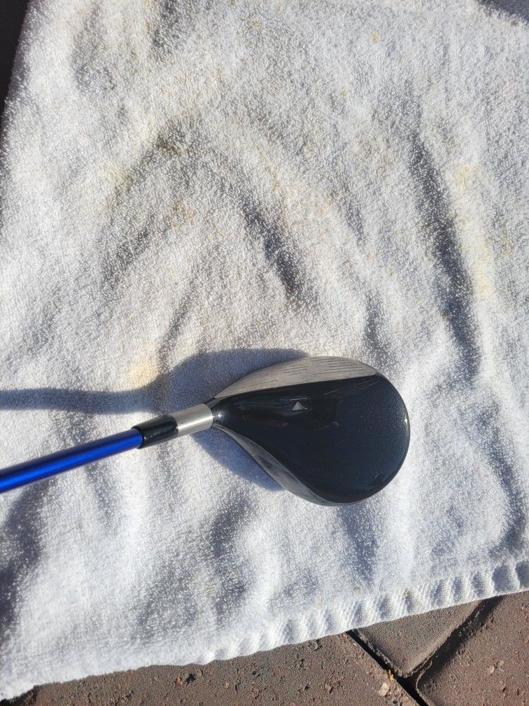 Titleist 904F 19.0* 5 Wood YS-6+ Stiff Graphite great condition