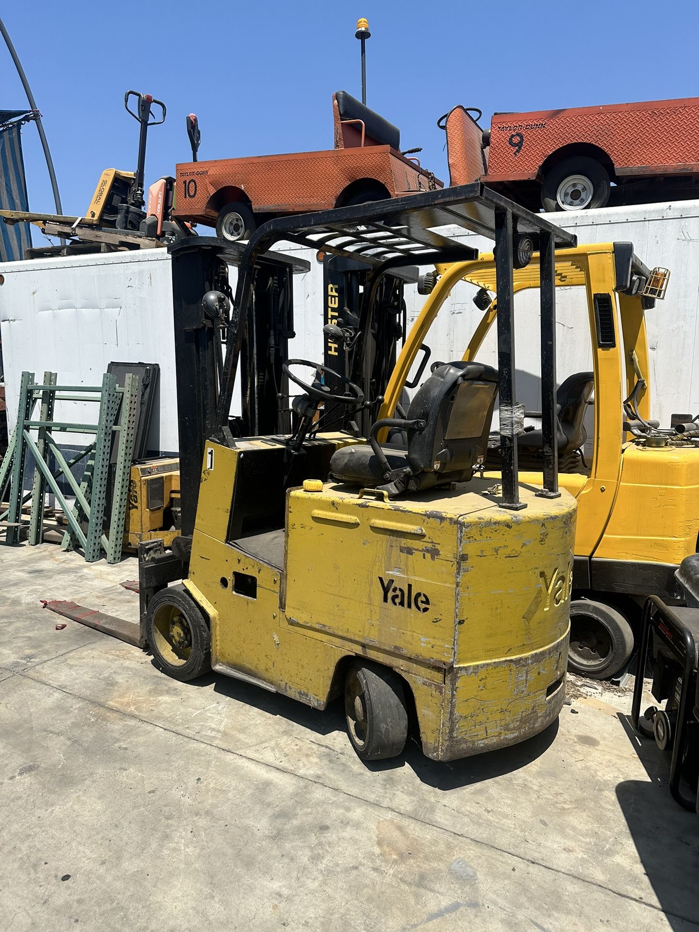 Yale Electric Forklift