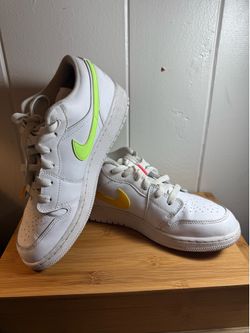 Nike Air Jordan 1 Low Multi-Color Swoosh Low Top Sneakers Size 7Y