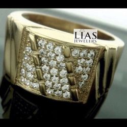 New 18k Yellow Gold Men Wedding Ring 