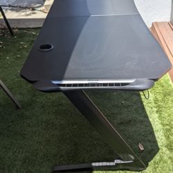 Gaming Desk