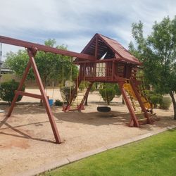 Rainbow Playset With Swing