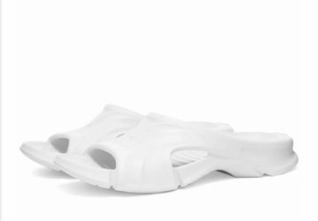 Balenciaga Mole Men