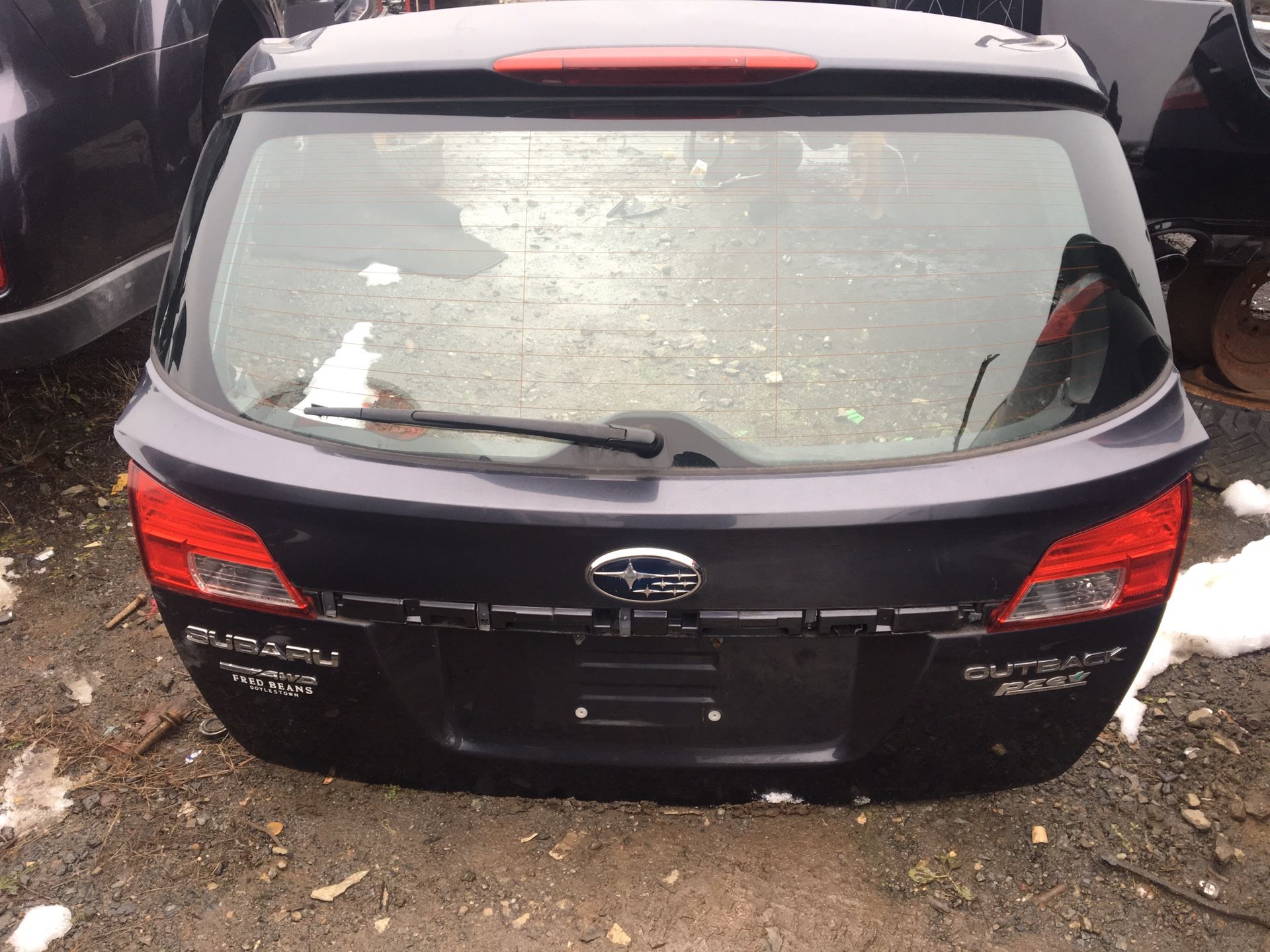 2010 - 2013 Subaru Outback rear hatch door