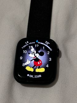 Apple Watch Series 8 45mm Black — Excellent Condition