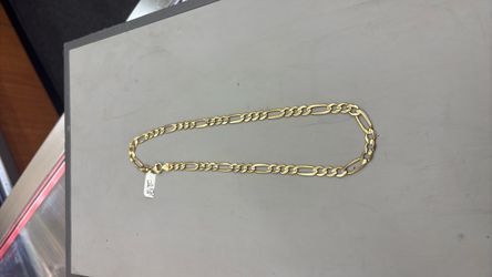 10K YG 20in Figaro Chain 26.4gr