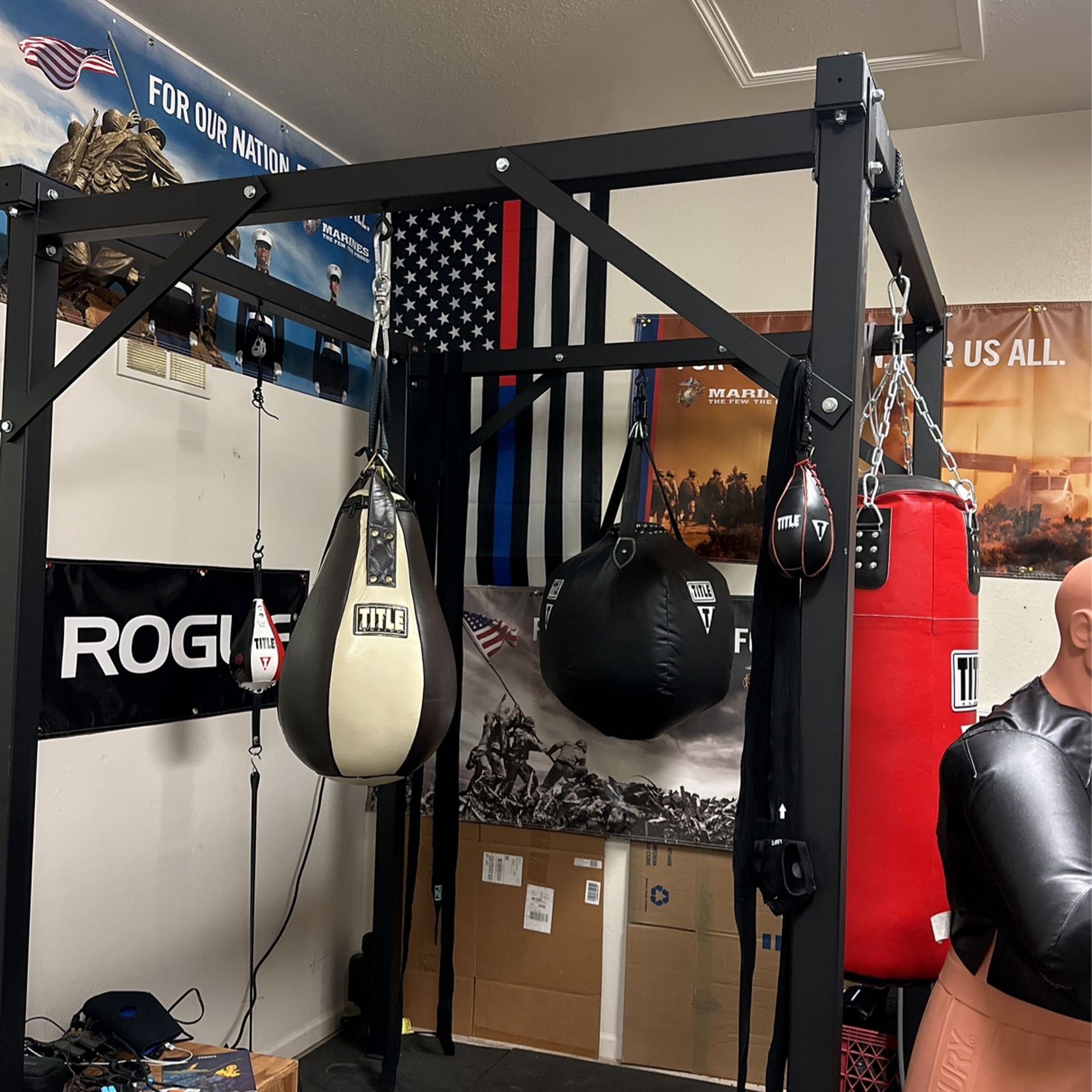 Titan Fitness Boxing Rig With Tittle Bags