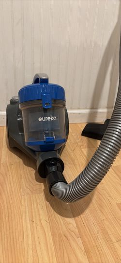 Eureka Canister Vacuum - Bagless, Lightweight, Great Condition