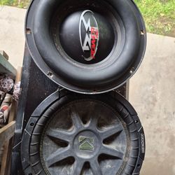 Subwoffers 12 "used