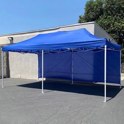(Brand New) $205 Heavy-Duty EZ Popup Canopy 10x20’ with (2 Sidewalls) Outdoor Gazebo, Carry Bag