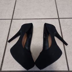 Black High Heels