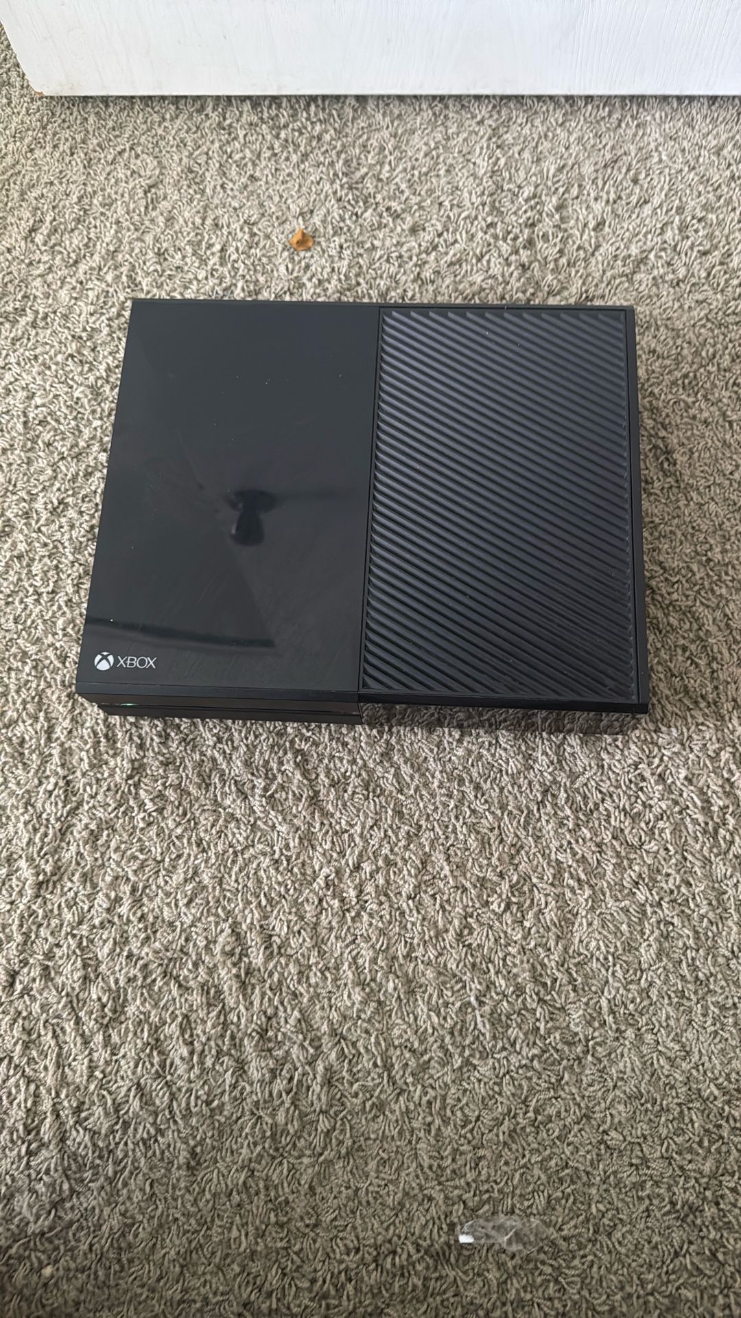 Xbox One And Xbox One Kinect Sensor