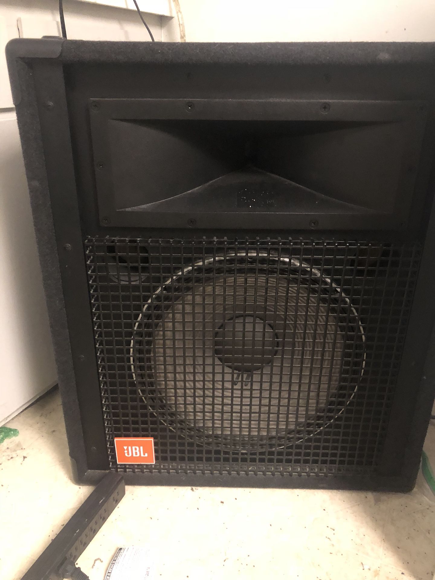 JBL Speaker Pair (price is for 2) for Sale in Tulsa, OK - OfferUp