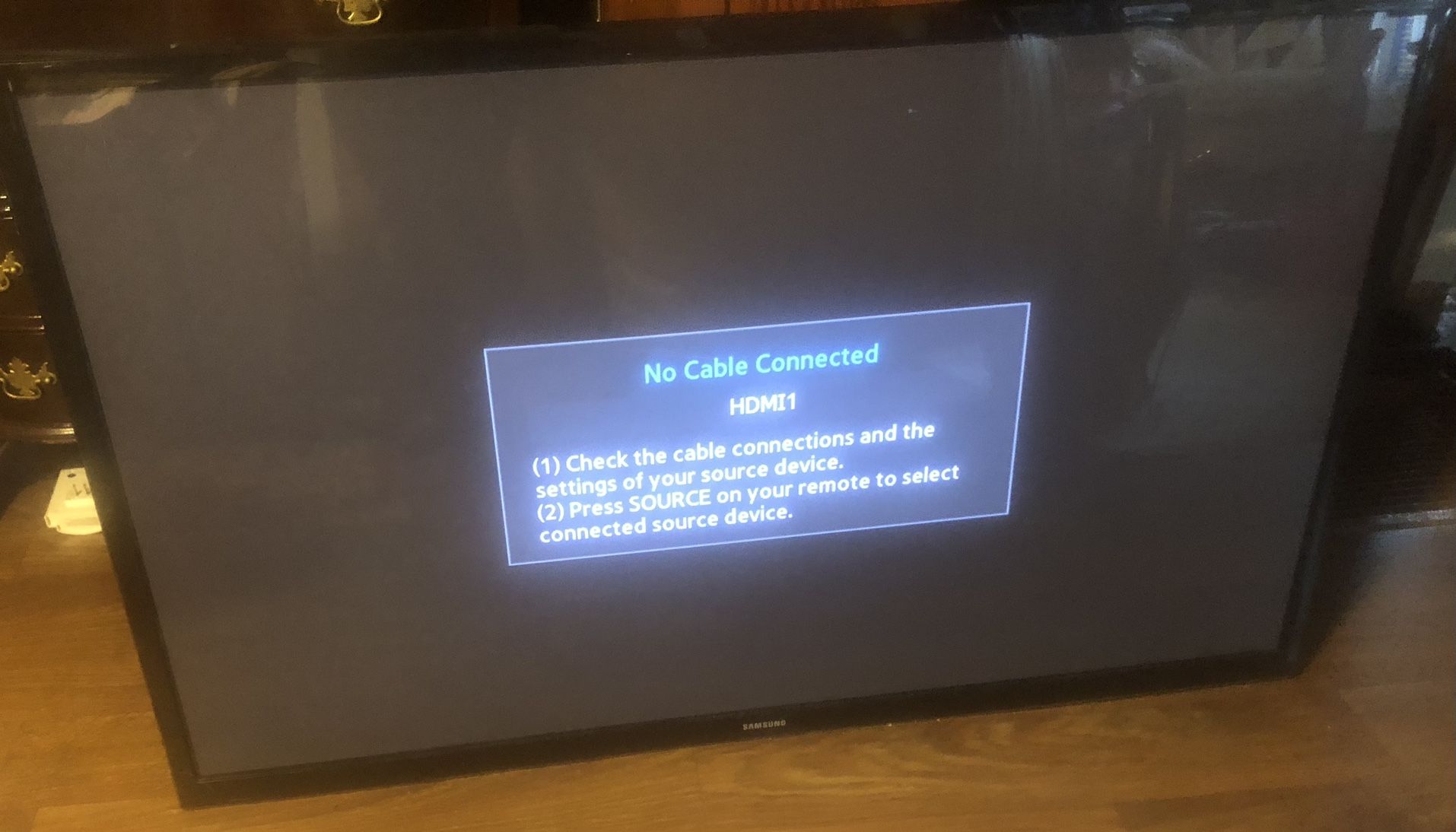 Samsung Flat Screen TV 47 inch No Remote