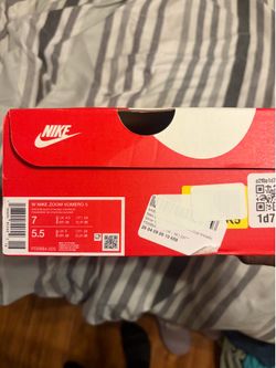 Nike Vomero 5