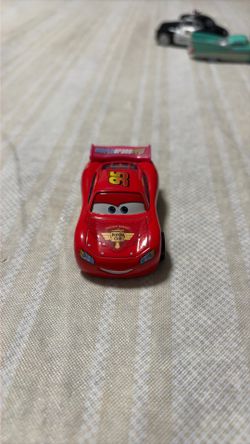 Disney/Pixar Lighting McQueen vehicle