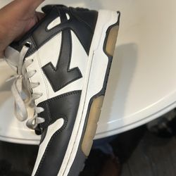 Off Whites Size 10