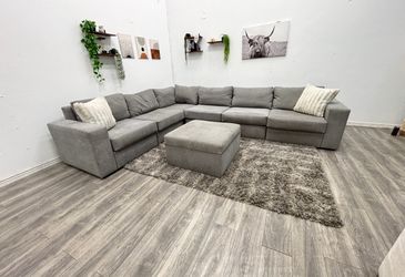Flexsteel Gray Sectional Couch - Free Delivery