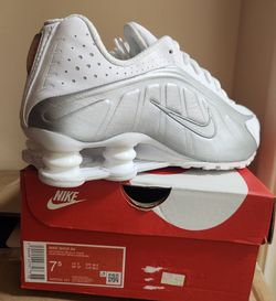 Nike Shox R4 White Metallic Silver Sneakers