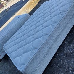 Full Sz Bed $60 King Sz Bed $75