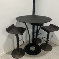 Copenhagen tempered glass pub table with American steel black